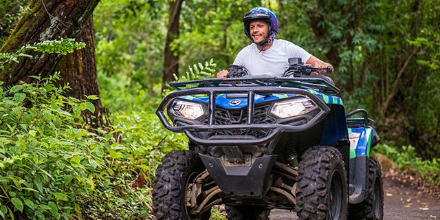 Quad biking and buggy at vallee des couleurs (5)